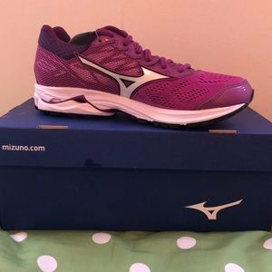 Mizuno WaveRider 21 Shoes